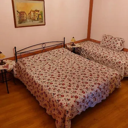 Giallo Appartement *