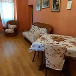 Giallo Apartament Rio Marina